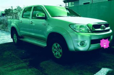 2011 Toyota Hilux G FOR SALE 