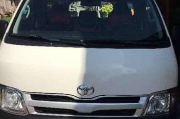 Toyota Commuter Van 2013 White For Sale 