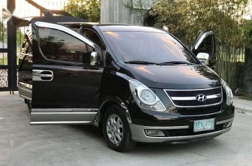 Hyundai Grand Starex Vgt Gold 2009 AT for sale 