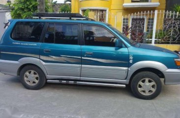 Toyota Revo SR 2000 Well Maintained For Sale 