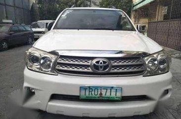 Toyota Fortuner G 2011 FOR SALE 