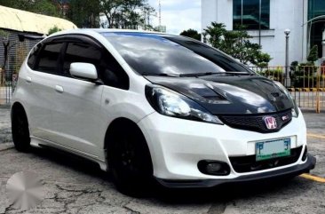 2012 Honda Jazz 1.3 mt for sale 