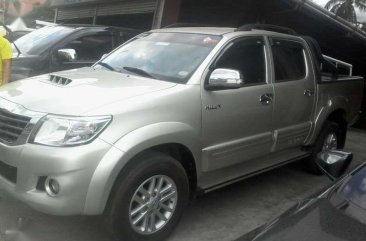 Toyota Hilux G 2014 manual diesel FOR SALE 