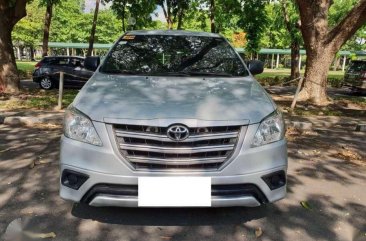 2014 Toyota Innova 2.5 E MT White For Sale 