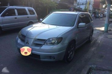 2004 MITSUBISHI OUTLANDER - automnatic transmission - super FRESH