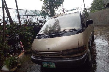 Toyota Previa 2000 Well Maintained For Sale 