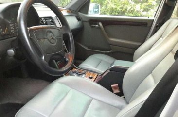 1993 model Mercedes Benz C200 all power automatic 210k