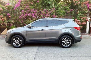 2013 Hyundai Santa Fe Crdi Automatic - 13 FOR SALE 