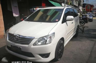 Toyota Innova V 2013 FOR SALE 