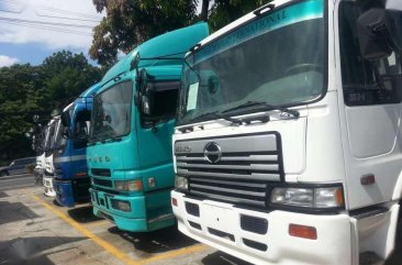 For sale Isuzu Elf dropside for sale 890T 4he1 engine turbo aircon