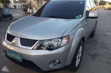 Mitsubishi Outlander GLS 2008 4WD (Top of the Line)