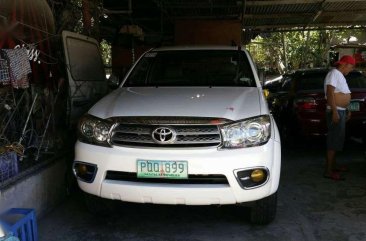 FOR SALE TOYOTA Fortuner 2011