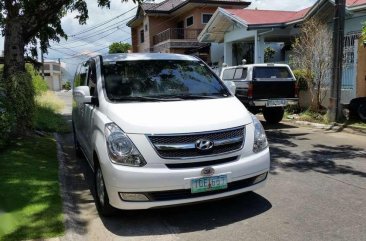 2012 HYUNDAI Starex VGT 2.5L RUSH SALE