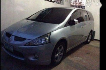 Rush Sale: Mitsubishi Grandis 2008 for sale