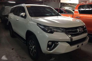 2017 Toyota Fortuner 2.4 V 4X2 Automatic