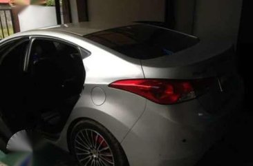 Hyundai Elantra 2012 model FOR SALE 