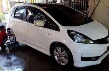 Honda Jazz GE 1.5 A/T 2013 model  FOR SALE