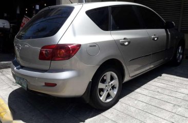 2005 Mazda 3 hatchack FOR SALE 