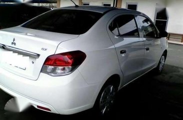 Grab Mitsubishi Mirage G4 MT white 2016 No assume balance