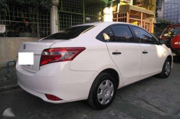 Grab Toyota Vios E White 2016 MT No assume balance