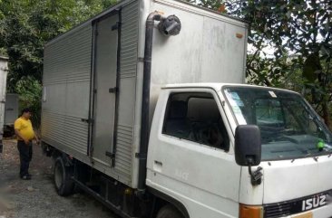 Isuzu Elf alum van 2005 FOR SALE 