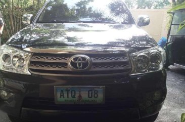 2010 Toyota Fortuner Gas FOR SALE