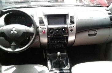 Good as new Mitsubishi Montero GLX 2015 for sale