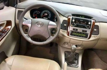 TOYOTA Innova g diesel manual 2015 not 2014 2013