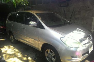 2006 Toyota Innova G - diesel manual