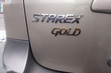 Well-kept Hyundai Starex GOLD 2005 for sale