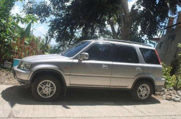 Well-maintained Honda CRV 98 for sale