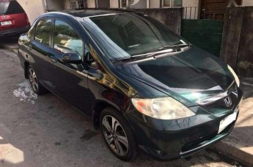 2005 HONDA CITY IDSi - automatic transmission . super fresh