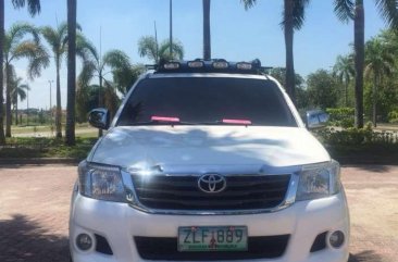 Toyota HILUX G 2007 White For Sale 