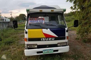 Isuzu Elf NKR 16ft Truck White For Sale 