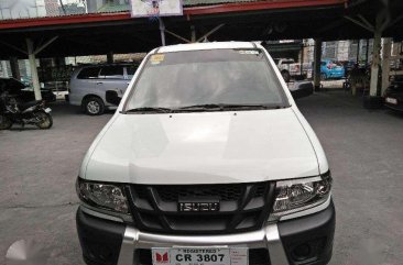 Like new Isuzu Crosswind for sale