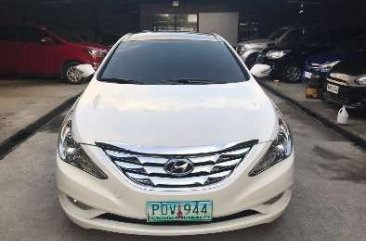 2011 Hyundai Sonata premium 2.4 automatic