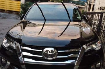 2016 Toyota Fortuner 2.4G 4x2 automatic diesel BLACK