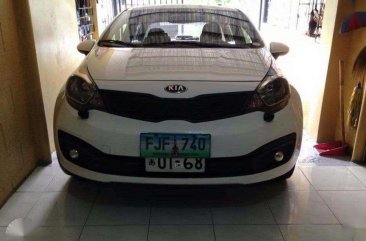 Kia Rio lx 2013 model color white