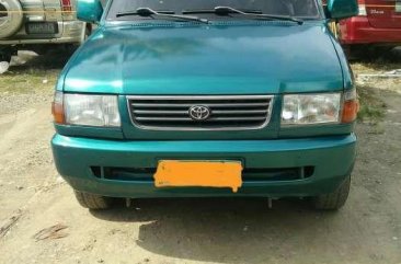 Toyota Revo GLX Manual 2000​ For sale 