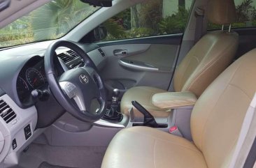 2013 Toyota Corolla Altis G (not elantra civic focus nor forte)