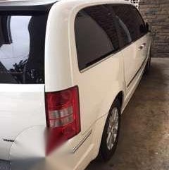 Chrysler Town and Country 2010 for sale