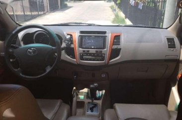 Toyota Fortuner 3L V 2010 FOR SALE