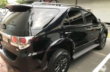 Toyota Fortuner 25V 2015 FOR SALE 