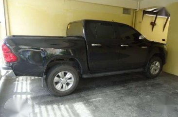 2017 Toyota Hilux 1100000 FOR SALE 