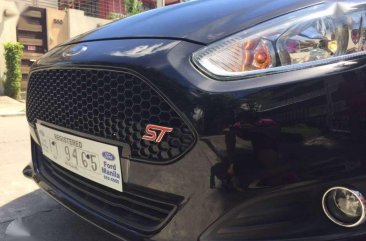 FORD Fiesta 2015 ST 1.5 Trend AT Hatchback