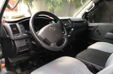 2017 Toyota Hiace Commuter 3.0 manual