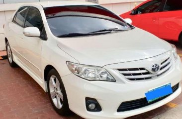 Toyota Altis V 2011 Pearl White not Civic City Vios