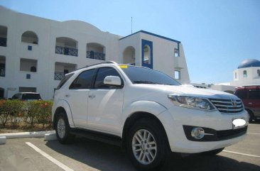 2014 Toyota Fortuner V Diesel AT Not 2012 2013 2015