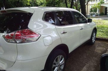 2015 Nissan Xtrail top of the line automatic