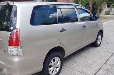 2010 Toyota Innova E